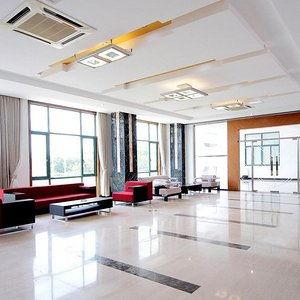 武(wu)漢(han)盛世(shi)嘉(jia)瀾(lan)裝(zhuang)飾