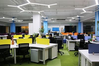 辦(ban)公(gong)室(shi)裝修(xiu)設(she)計(ji)怎麽(me)才(cai)能(neng)有(you)格(ge)調(tiao)?_裝修(xiu)知(zhi)識_北京(jing)天元(yuan)世(shi)紀(ji)裝飾工程設(she)計(ji)