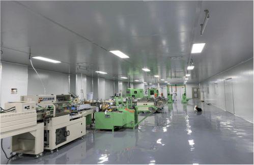 10萬(wan)級(ji)無(wu)塵車間(jian)凈(jing)化(hua)工程公(gong)司,為廣州白(bai)雲區生(sheng)產(chan)車間出具裝修(xiu)方案(an)